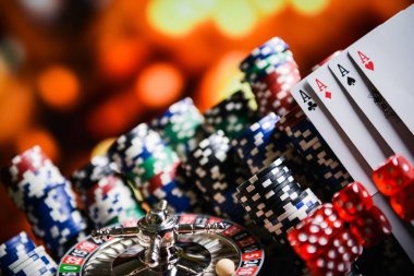 oppatoto slot togel online mobile interface showing draw schedule and number selection